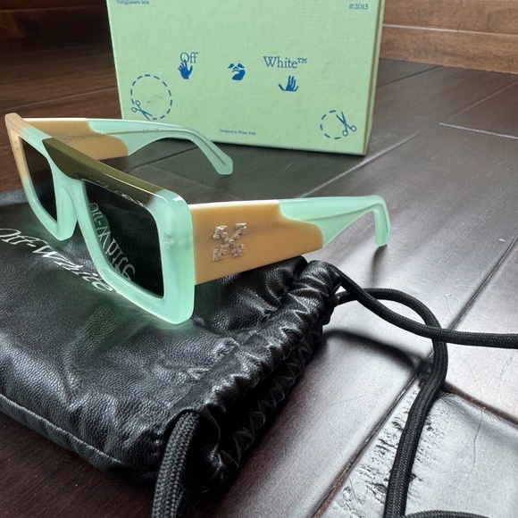 Off-White Unisex Seattle Sunglasses main image 5